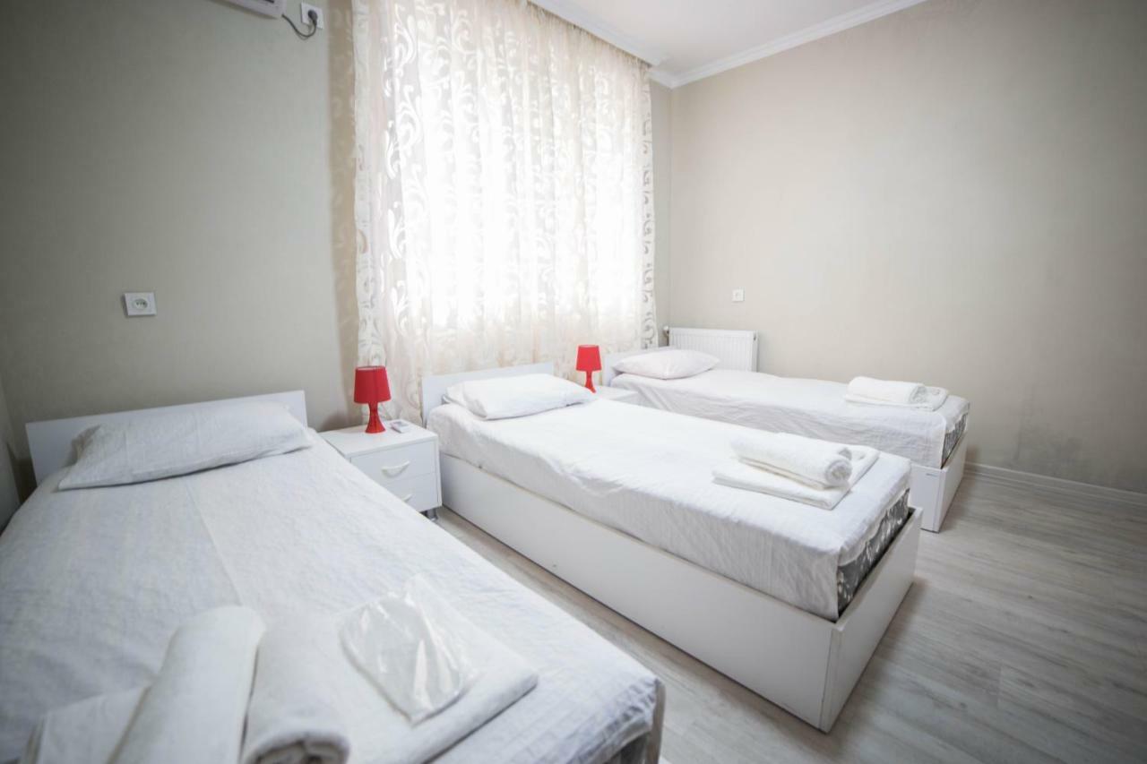 Guest House Theodora Kutaisi Zewnętrze zdjęcie