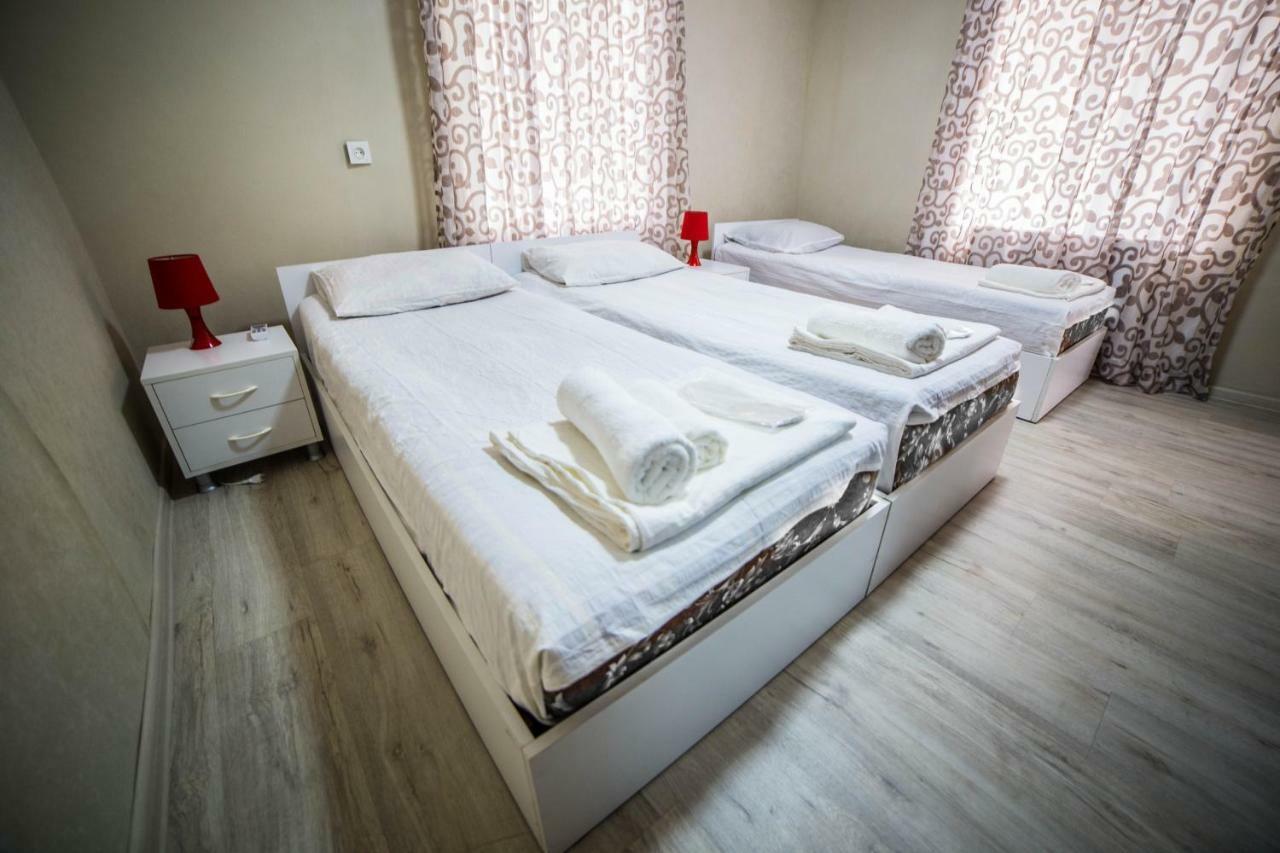 Guest House Theodora Kutaisi Zewnętrze zdjęcie