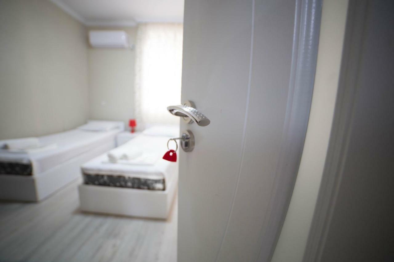Guest House Theodora Kutaisi Zewnętrze zdjęcie
